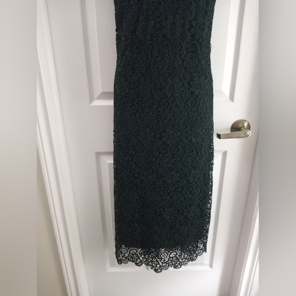 LAURA ASHLEY plus size crochet dress with lining - Picture 2 of 6